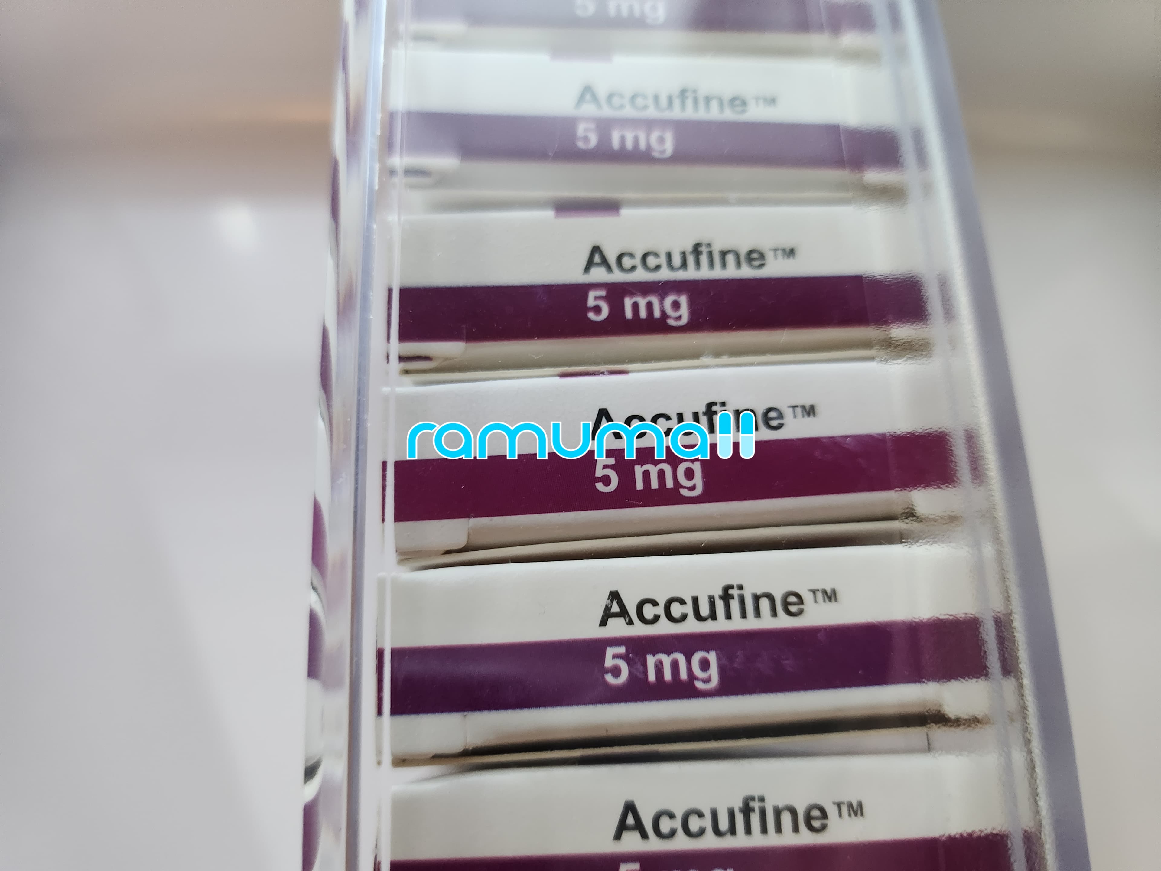 아큐파인(이소트레티노인) 5mg 직구 후기